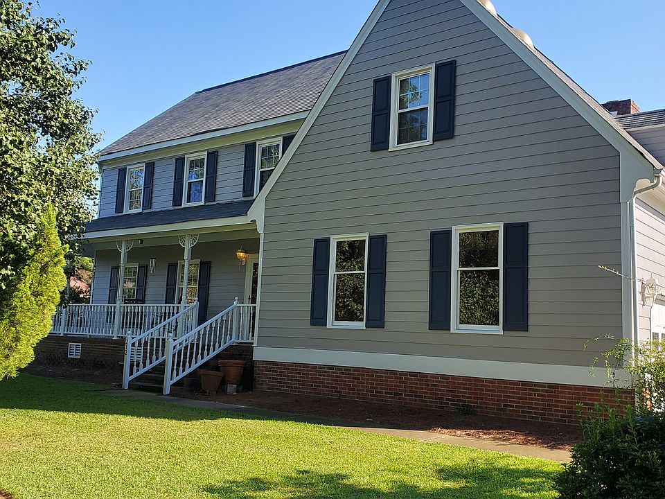 1st image of 212 Maplewood Dr