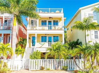 3105 Avenue E, Holmes Beach, FL 34217