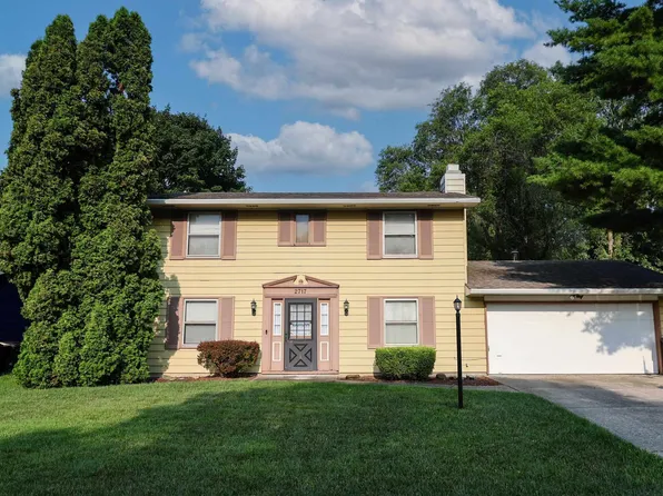 2717 Repton Dr, Fort Wayne, IN 46815