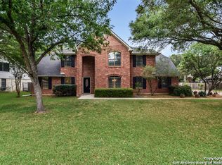 144 Bobwhite Trl, Seguin, TX 78155