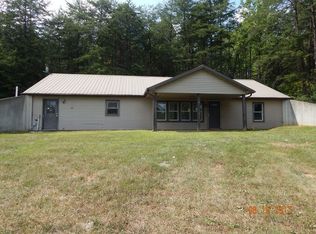 7330 E Mount Eden Rd, Scottsburg, IN 47170