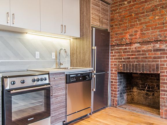 3rd image of 2 N Henry St #3A