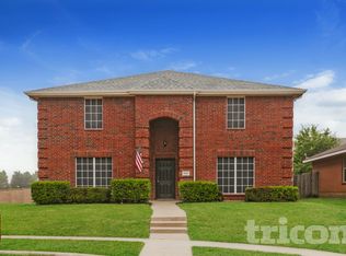 608 Canyon Pl, Desoto, TX 75115