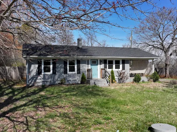 5763 Three Creeks Rd, Gladys, VA 24554