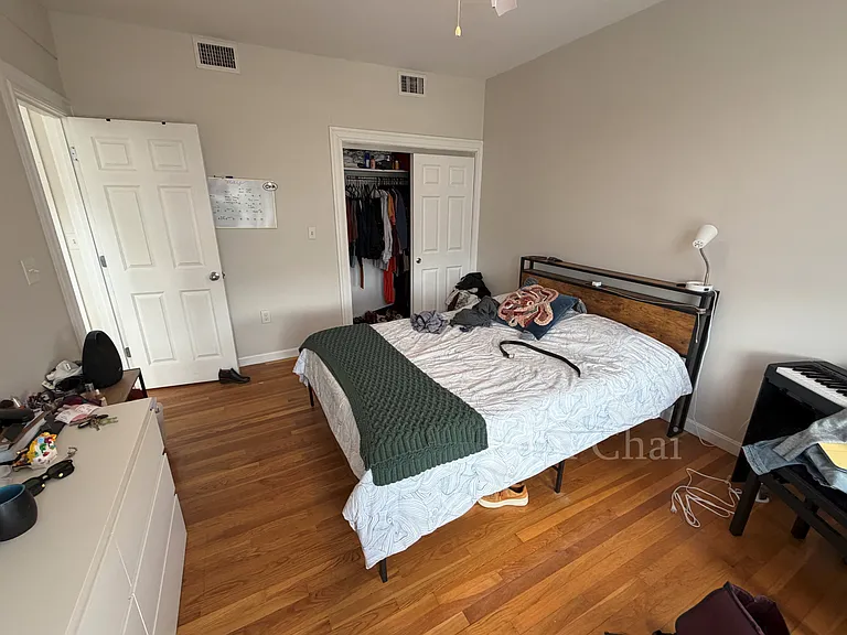 1932 Beacon St #4 — Photo 16