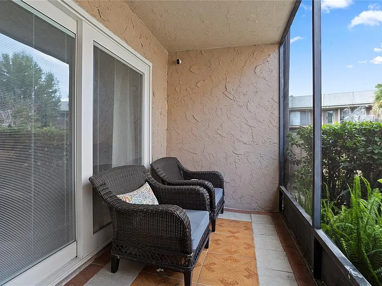 1154 Paseo Del Sol #B — Photo 16