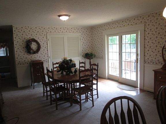 4th image of 218 Mellwood Dr
