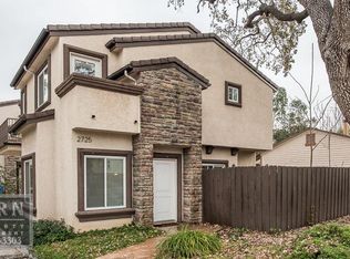 2725 Los Robles Rd, Thousand Oaks, CA 91362