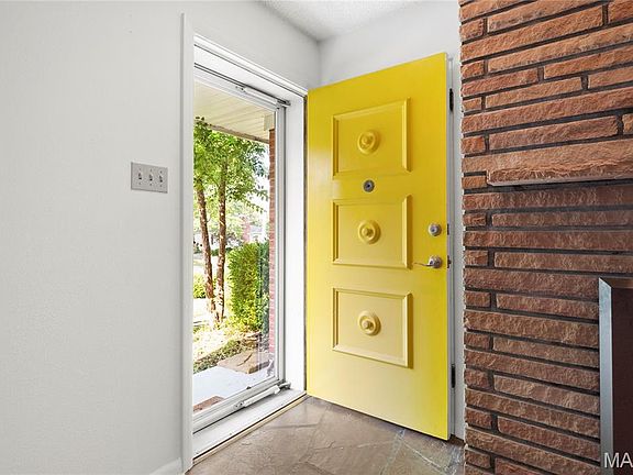 2nd image of 7621 W Bruno Ave