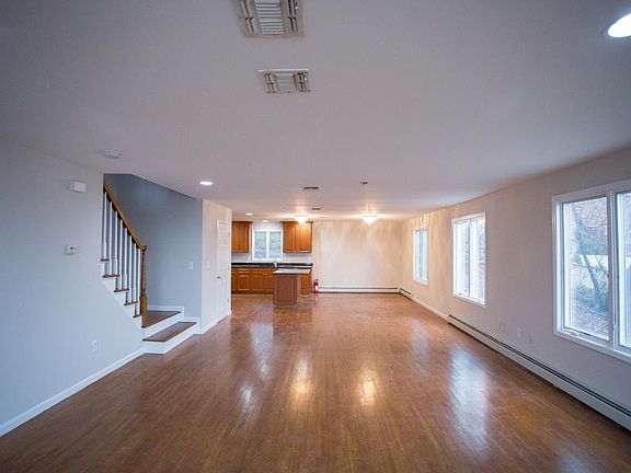 5th image of 173 Battaglia Ln #A