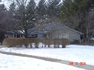 263 Sunshine Dr, Bolingbrook, IL 60490