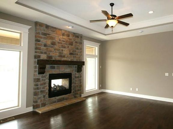 5th image of 6479 Burr Oak Ct