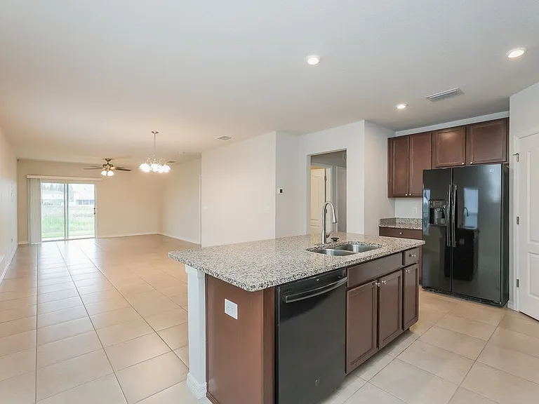 10423 Hawks Landing Dr — Photo 6