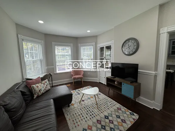 76 Congreve St Floor 1, Roslindale, MA 02131