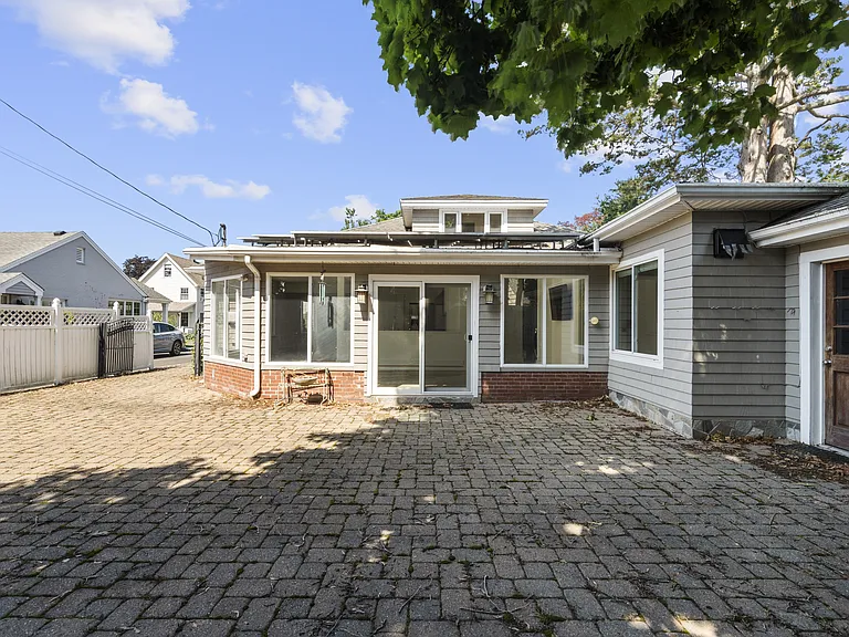 25 Crescent Bluff Ave — Photo 28