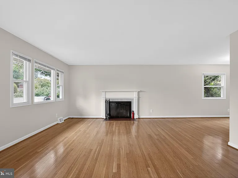 1452 Dewberry Ct — Photo 11