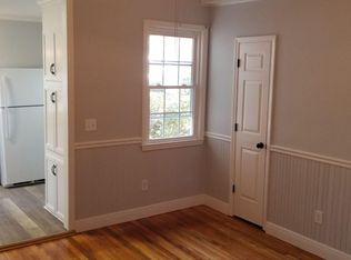 320/322 Sortwell St, West Columbia, SC 29169