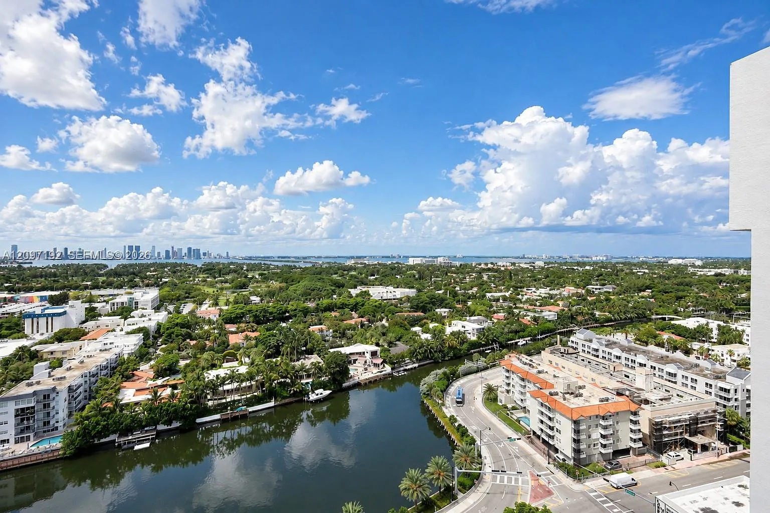 Club Atlantis Condo — Photo 2