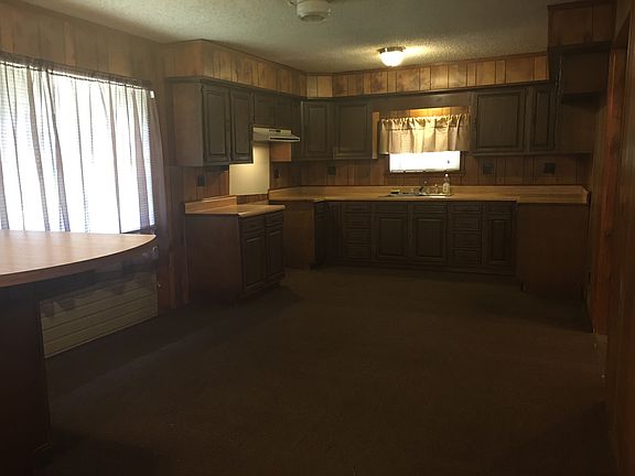 2nd image of 3010 W Kaufman St