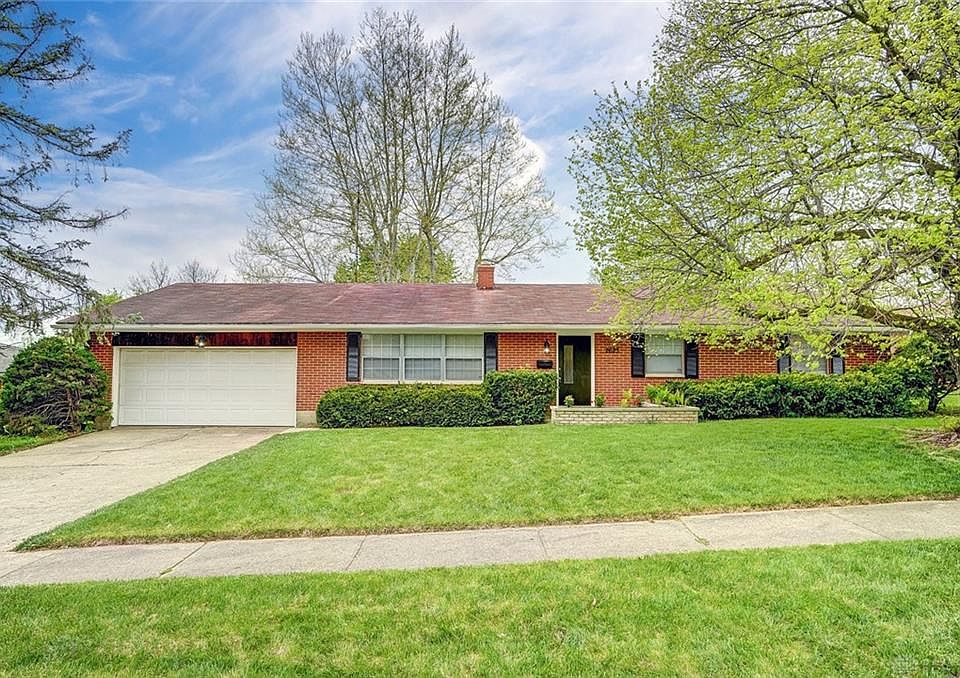 1st image of 2623 Greenbrier Dr