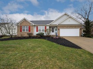 4751 Helmsworth Dr NE, Canton, OH 44714