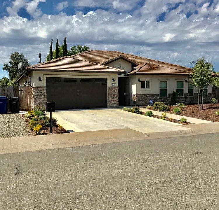 2nd image of 4907 Marietta Way