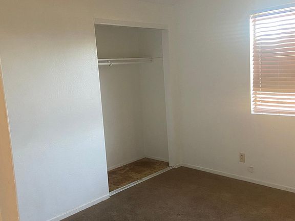 5th image of 21201 Kenniston St