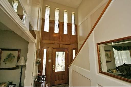 4th image of 106 W MOSSY CUP LANE