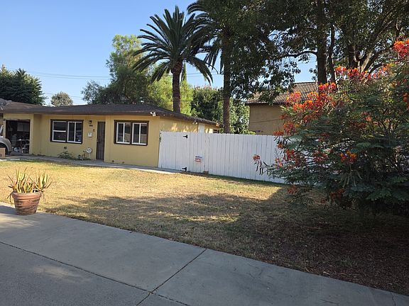 2nd image of 4326 Cypress Ave