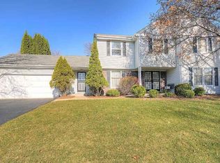 5944 Creekside Ln, Rockford, IL 61114