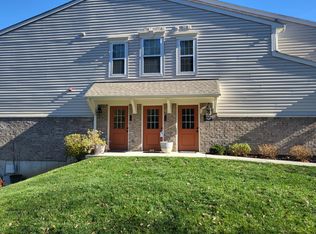 614 River Rdg, Lawrenceburg, IN 47025