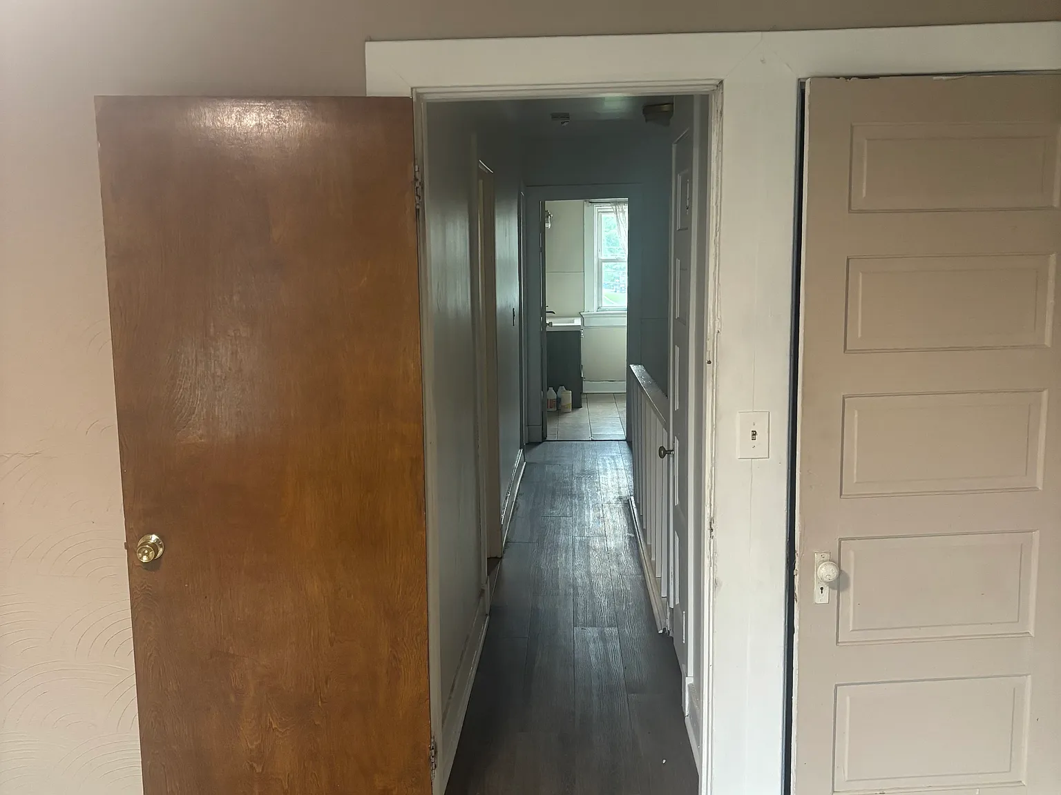 3 bed, 1.5 bath, 1650 sqft, $1,300 — Photo 4