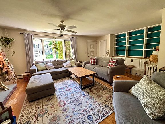 3rd image of 106 Killarney Drive