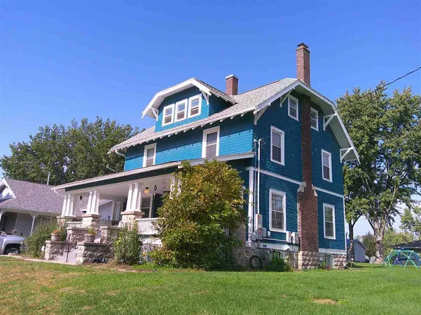 726 W Main St, Washington, IA 52353