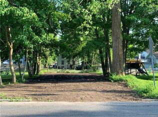 36 E Oneida St, Baldwinsville, NY 13027