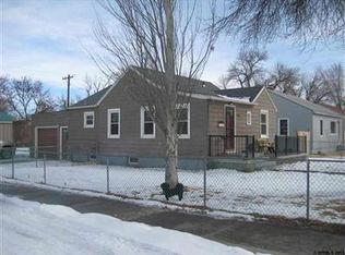 1301 Culbertson Ave, Worland, WY 82401