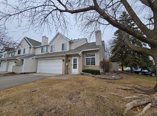 9287 Troon Ct, Woodbury, MN 55125