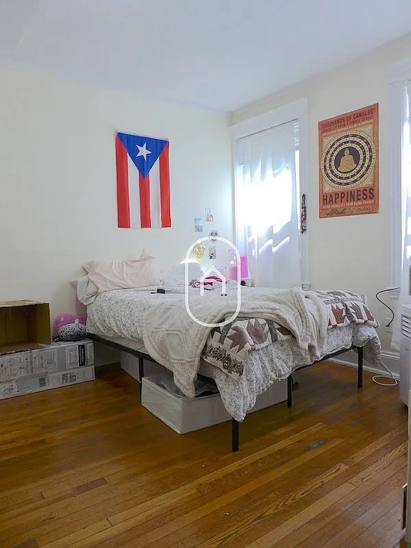 Studio, 402 sqft, $2,000 — Photo 2