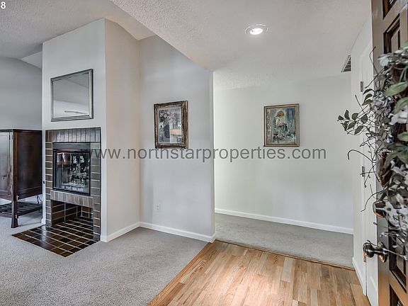 5th image of 4235 Douglas Way