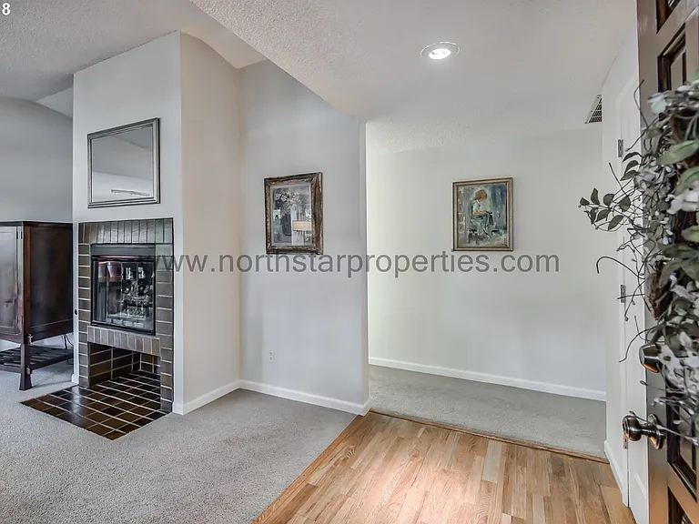4235 Douglas Way — Photo 5