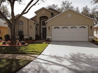 2525 Clareside Dr, Valrico, FL 33596