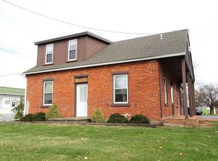 139 Newport Rd, Leola, PA 17540