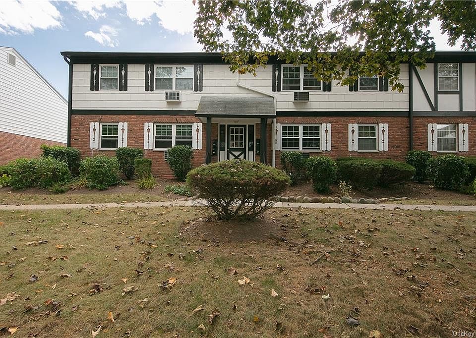 1st image of 103 Parkside Dr