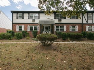 103 Parkside Dr, Suffern, NY 10901