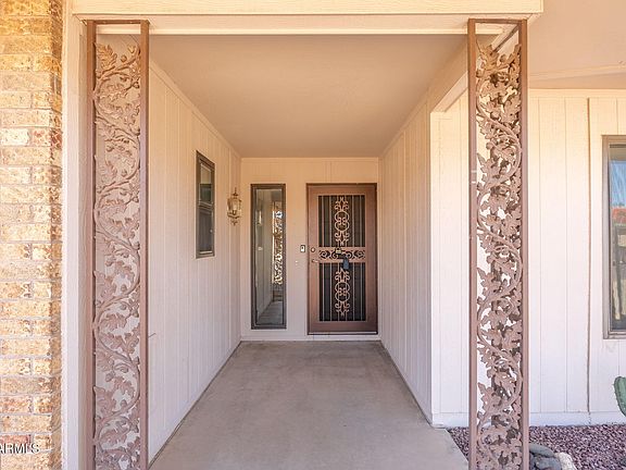 3rd image of 13131 W CASTLEBAR Drive