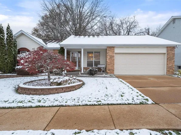 5809 Morning Field Pl, Saint Louis, MO 63128
