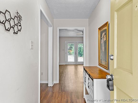 3rd image of 206 Brookford Ct