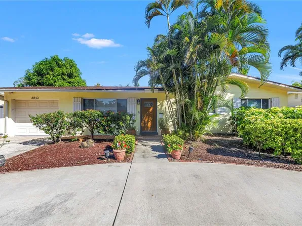 3843 NEPTUNE DRIVE SE, ST PETERSBURG, FL 33705
