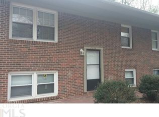 2664 Carriage Ln, Atlanta, GA 30349