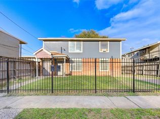 2915 Palm St #UP, Houston, TX 77004